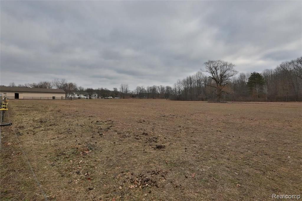 20365 Haggerty Road Belleville, MI 48111 - Photo 30 of 35