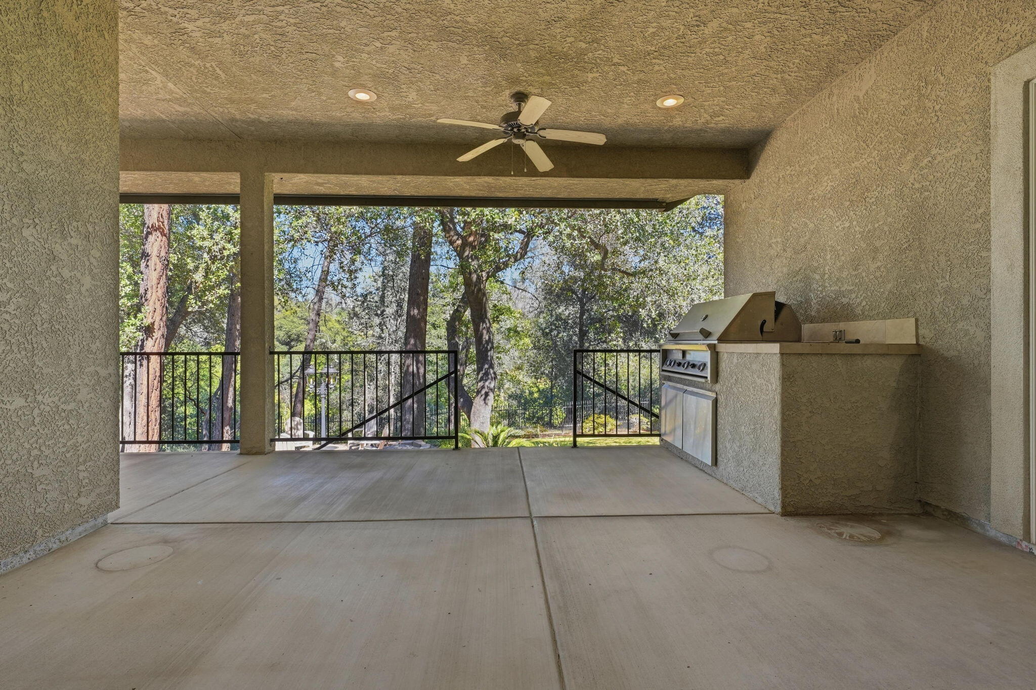 13457 Tierra Heights Road Redding, CA 96003 - Photo 54 of 56 54-web-or-mls-IMG-54