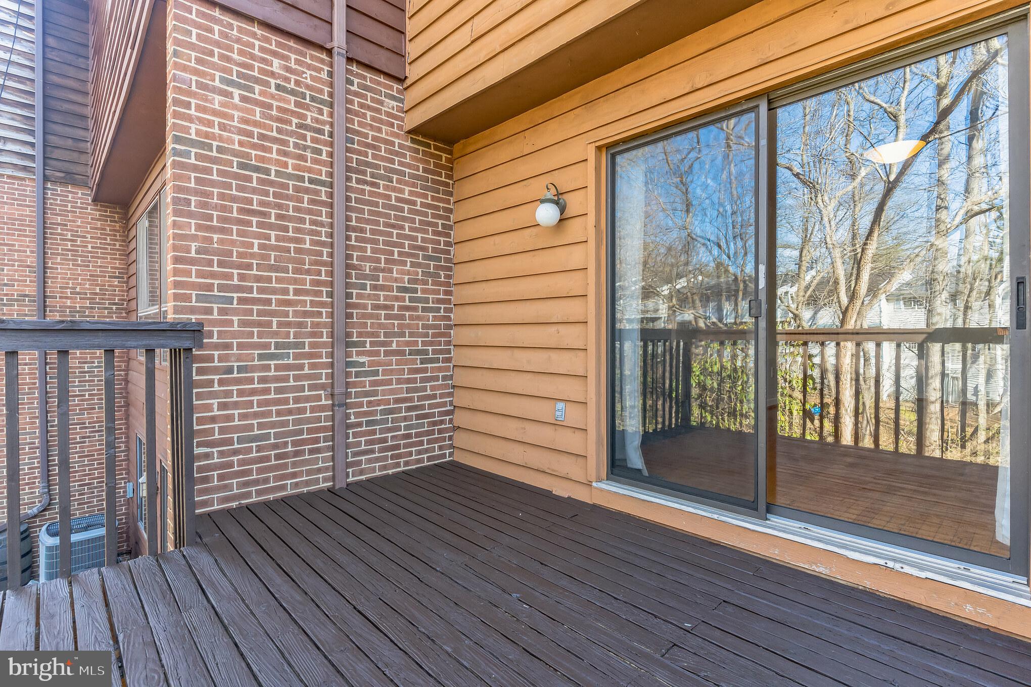 11507 Buttonwood Court Reston, VA 20191 - Photo 11 of 32 Gallery Image 11