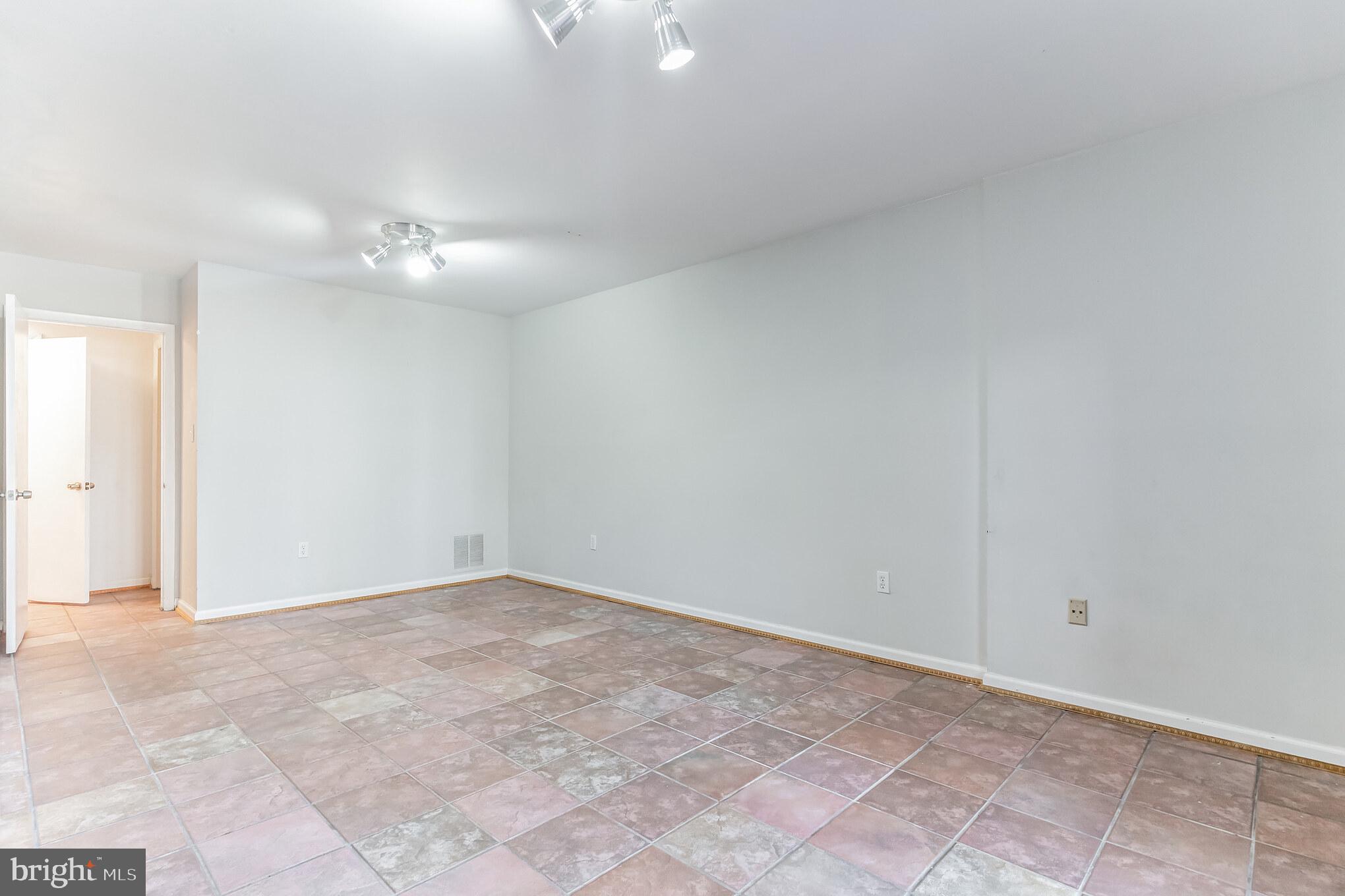 11507 Buttonwood Court Reston, VA 20191 - Photo 22 of 32 Gallery Image 22