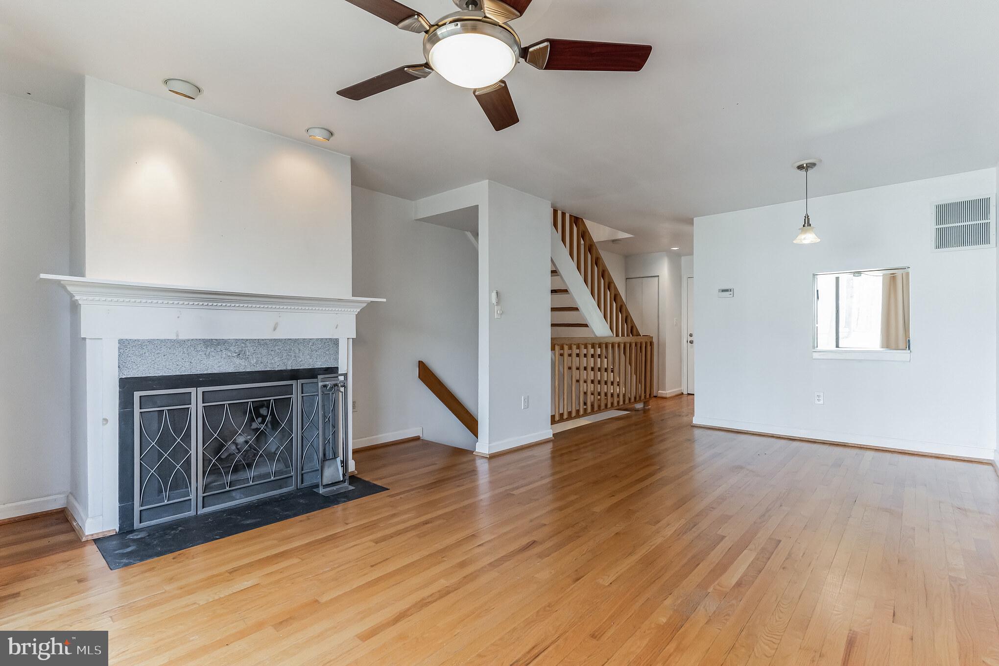 11507 Buttonwood Court Reston, VA 20191 - Photo 9 of 32 Gallery Image 9