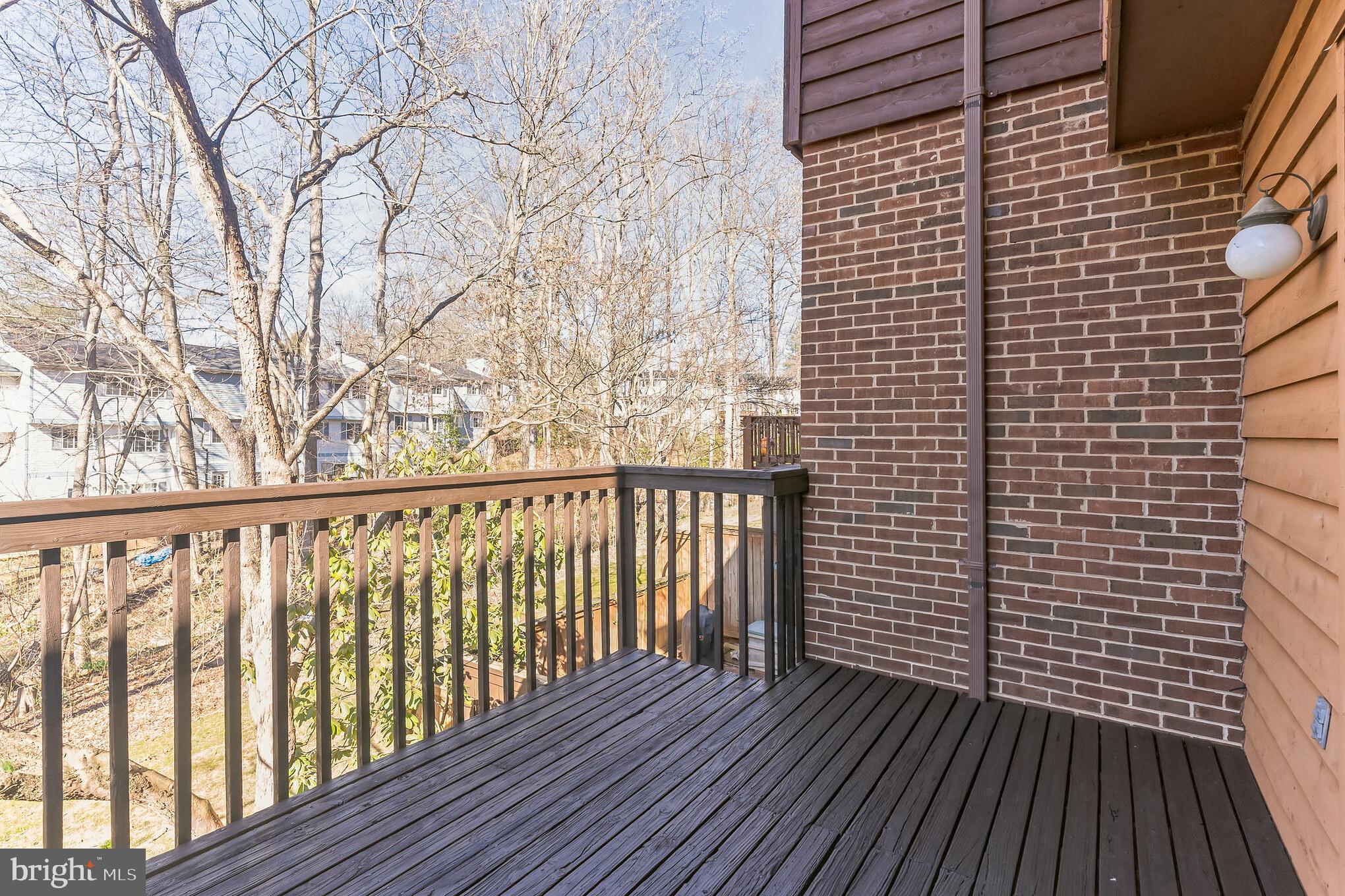 11507 Buttonwood Court Reston, VA 20191 - Photo 10 of 32 Large deck of the living room