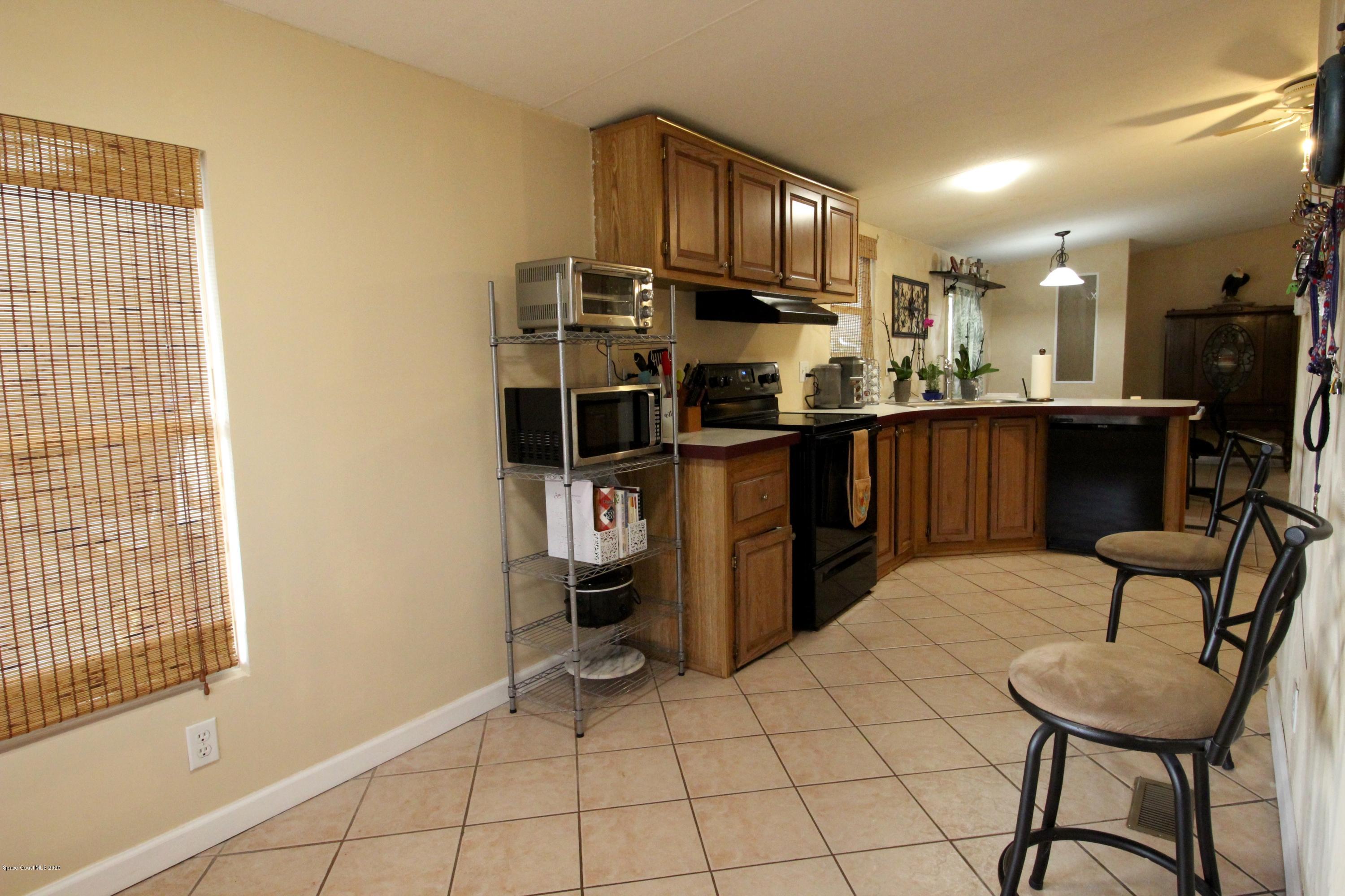 1637 Ridge Drive Cocoa, FL 32926 - Photo 3 of 23 IMG_7907