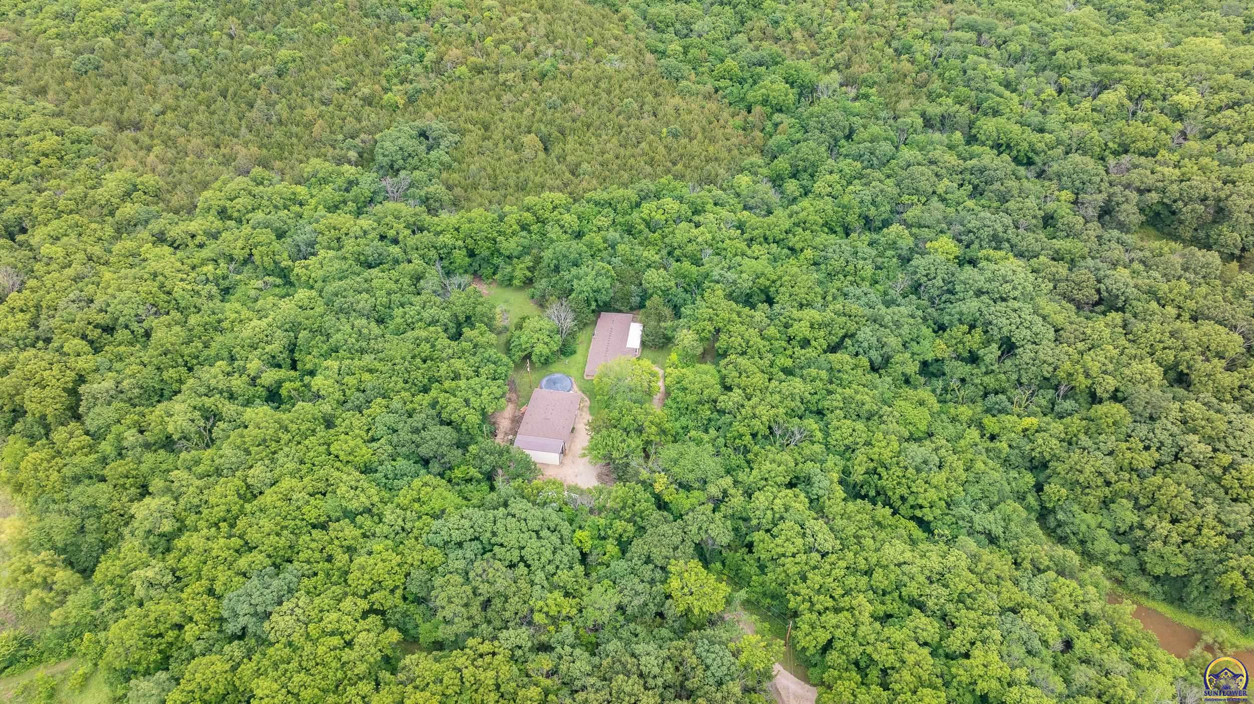 1757 Buck Creek Road Perry, KS 66073 - Photo 19 of 90