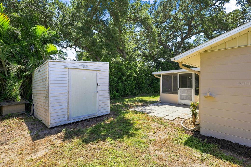 411 Plantation Road Venice, FL 34293 - Photo 31 of 34 Gallery Image 31