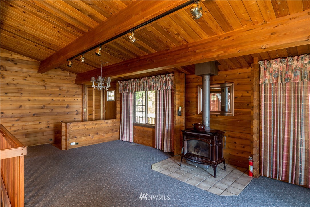 2621 Oak Bay Road Port Hadlock, WA 98339 - Photo 6 of 40 Gallery Image 6