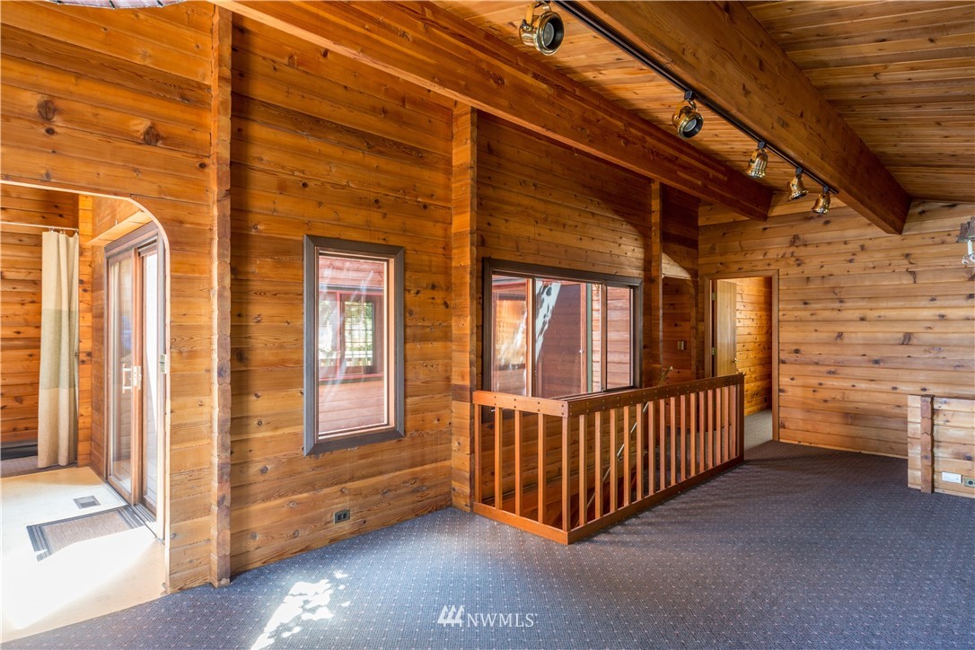 2621 Oak Bay Road Port Hadlock, WA 98339 - Photo 8 of 40 Gallery Image 8
