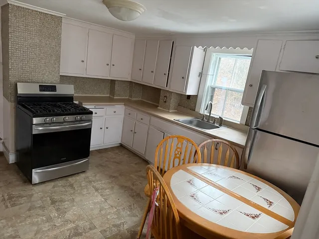 $769,000 | 181 St Mary Street, Needham, MA 02494