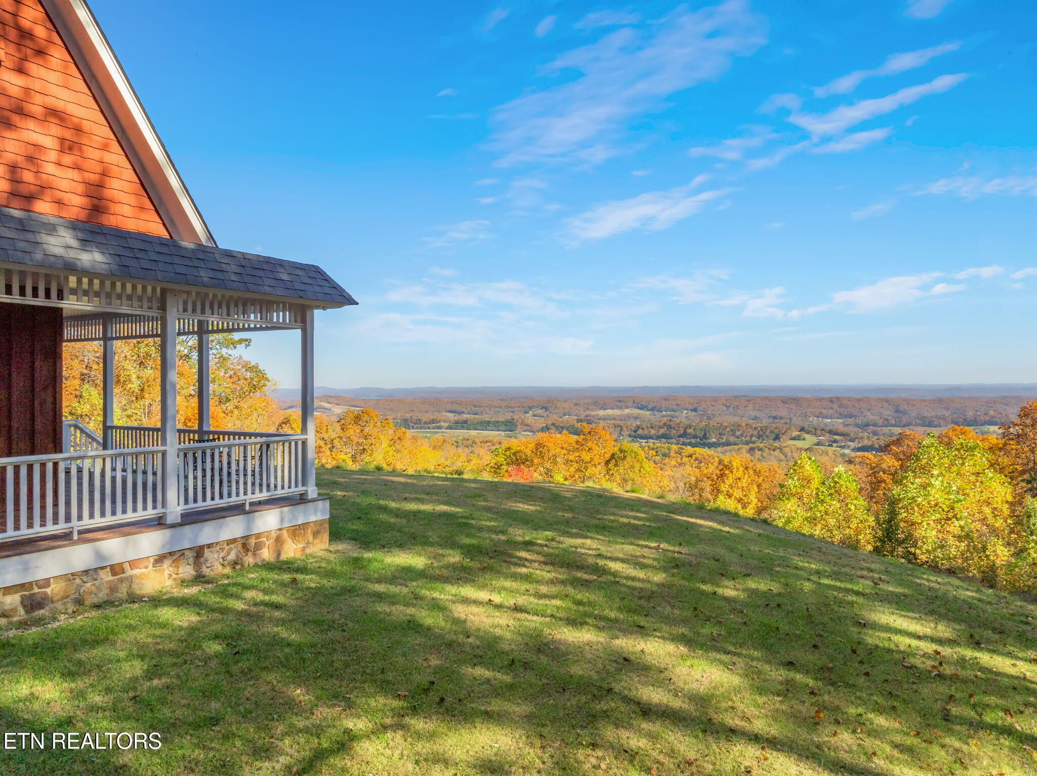 692 Possum Trot Road Grandview, TN 37337 - Photo 3 of 60 15-web-or-mls-692 Possum Trot-12