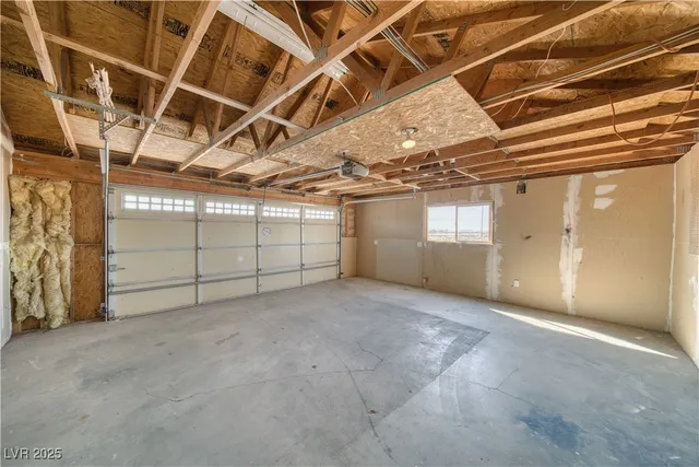 $379,500 | 3950 Rainbow Avenue, Pahrump, NV 89048