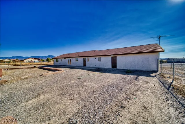 $379,500 | 3950 Rainbow Avenue, Pahrump, NV 89048