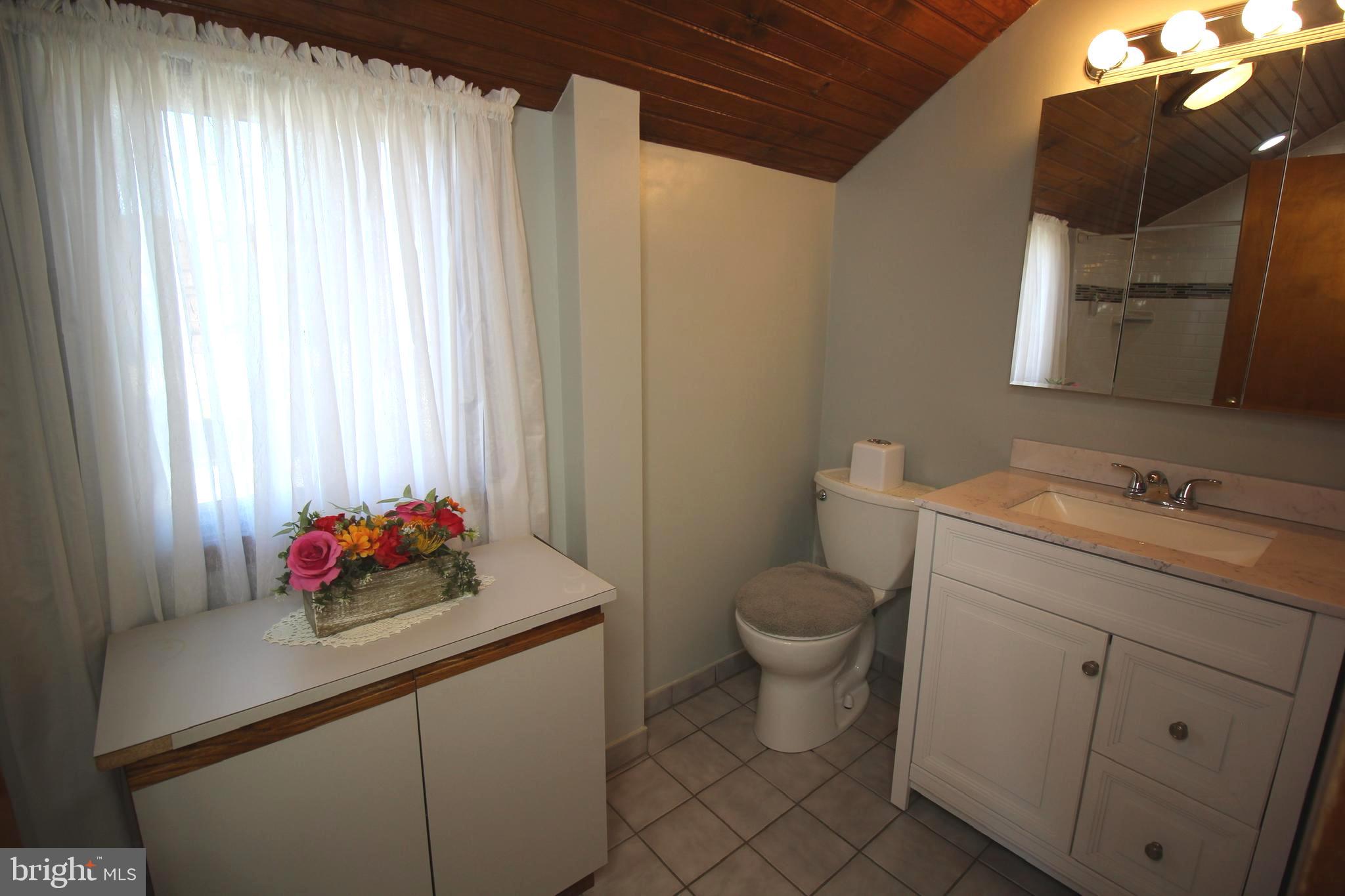 2383 Chipmunk Lane Secane, PA 19018 - Photo 19 of 26