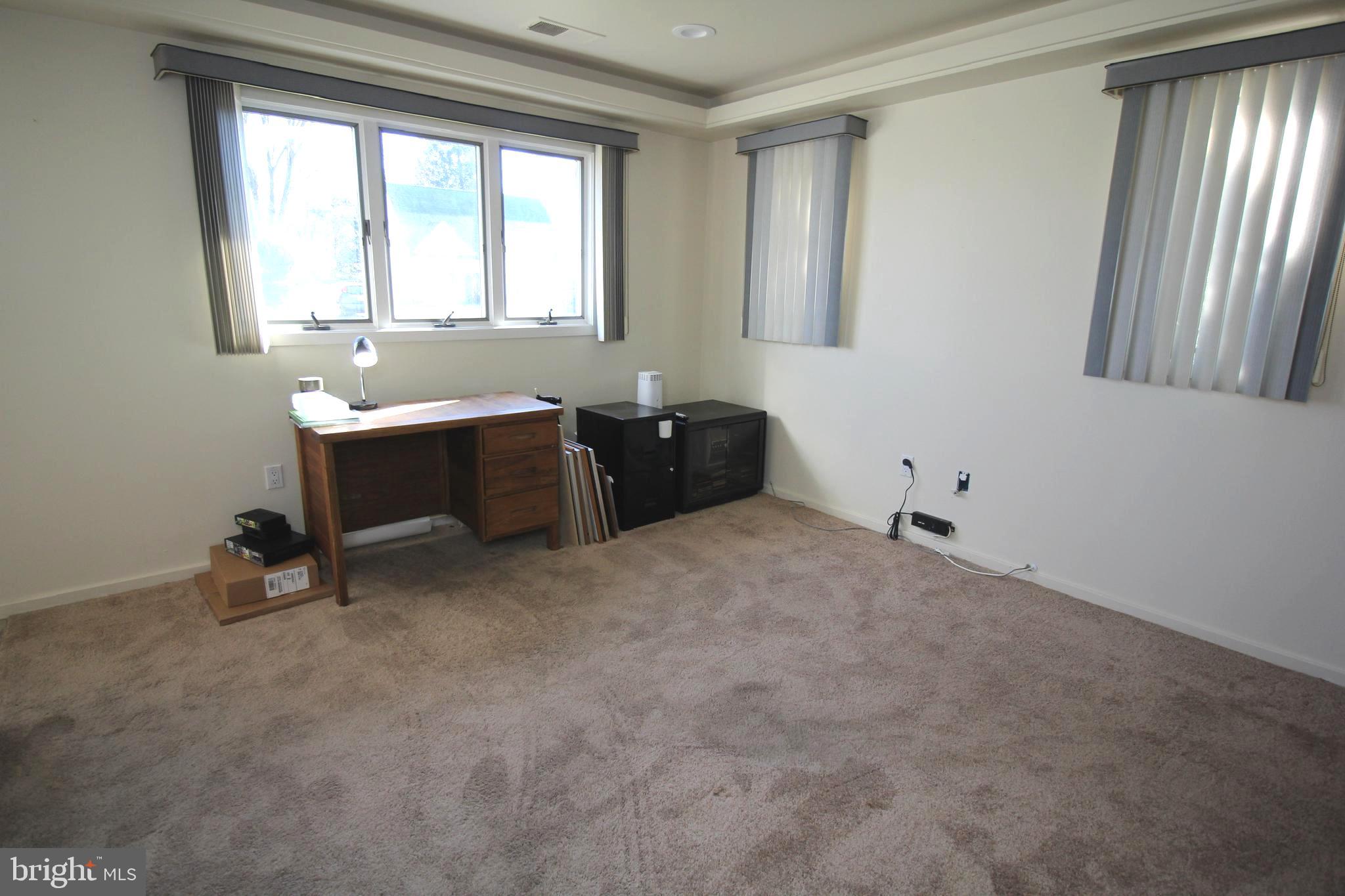 2383 Chipmunk Lane Secane, PA 19018 - Photo 6 of 26