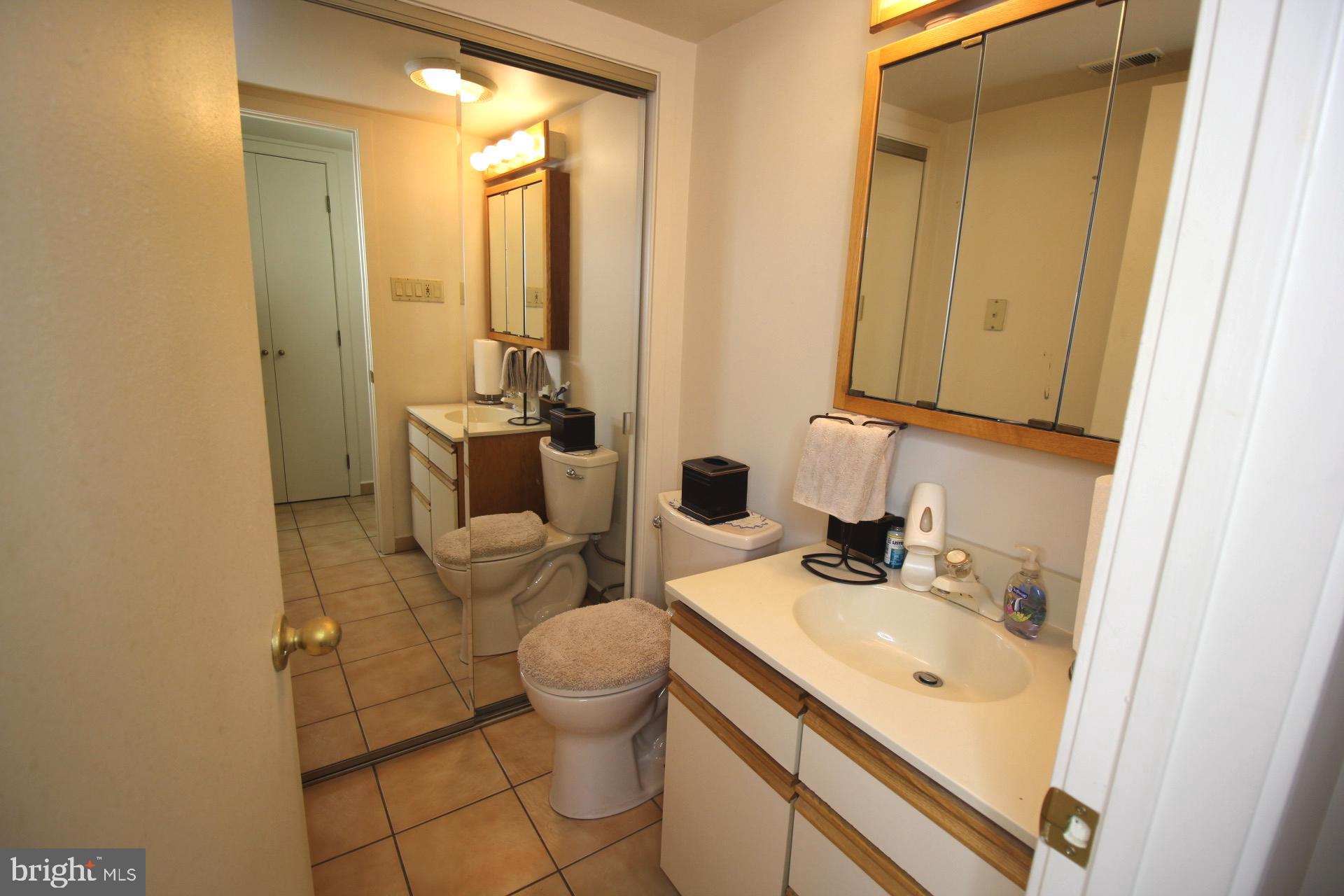 2383 Chipmunk Lane Secane, PA 19018 - Photo 7 of 26