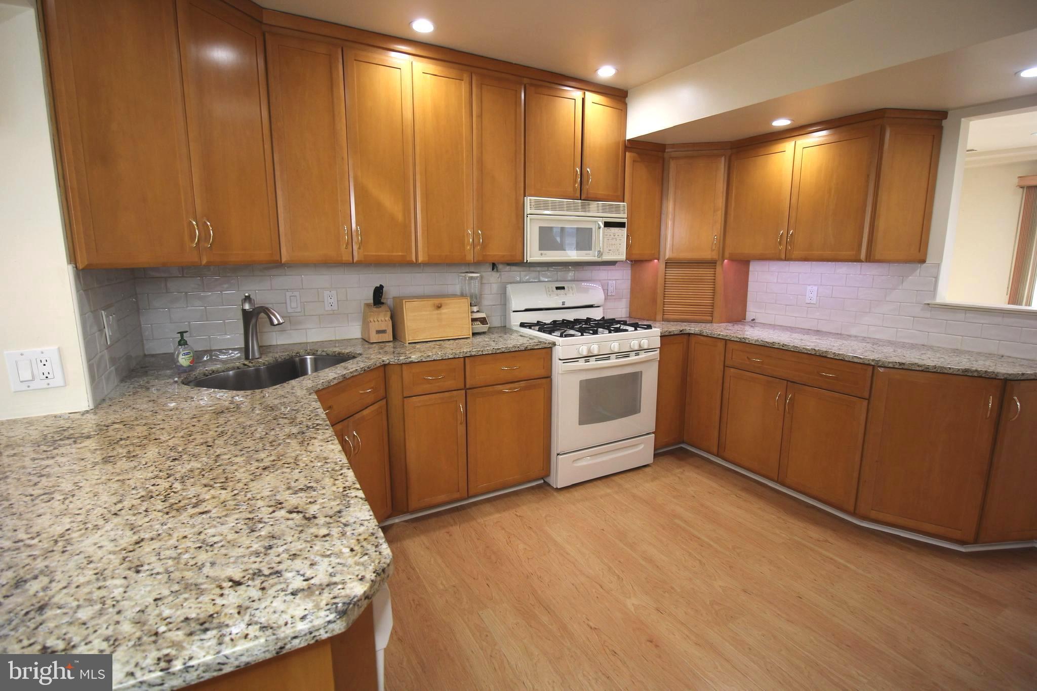 2383 Chipmunk Lane Secane, PA 19018 - Photo 9 of 26