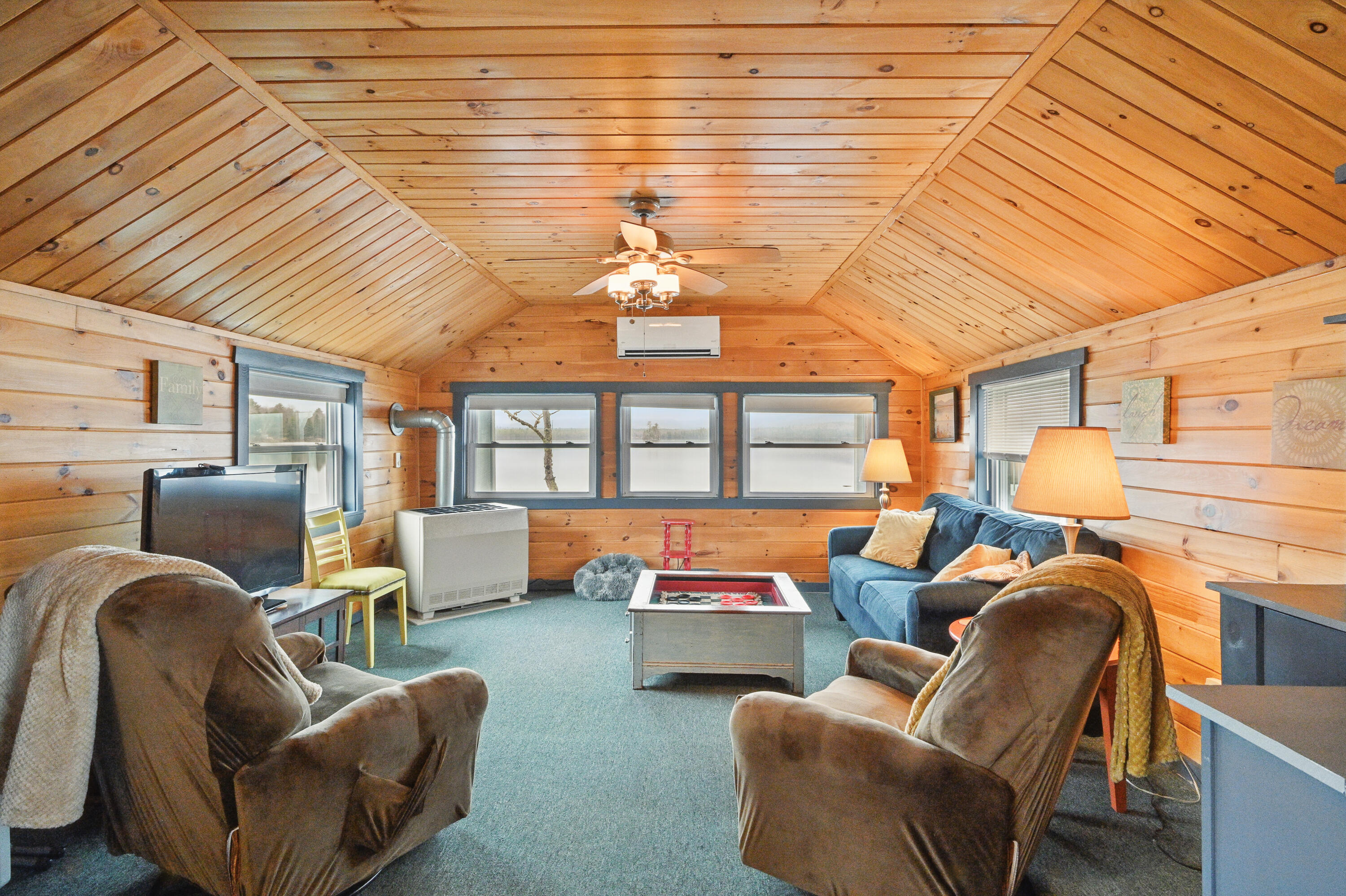 24 Dual Cove Point Road Roxbury, ME 04275 - Photo 9 of 53 109909gr-147