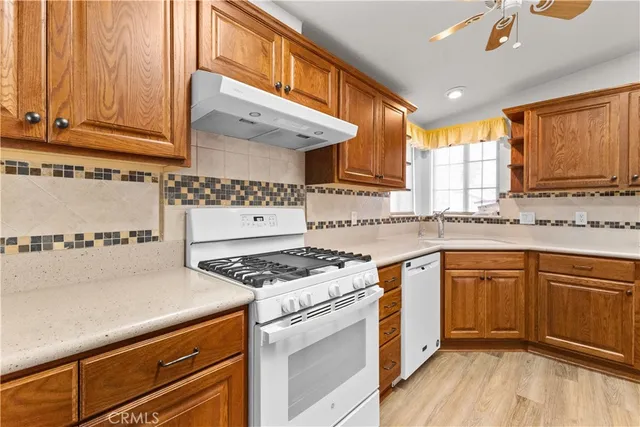 $445,000 | 140 West Pioneer Avenue, Unit 100, Redlands, CA 92374