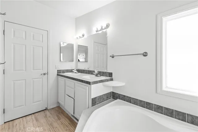 $445,000 | 140 West Pioneer Avenue, Unit 100, Redlands, CA 92374