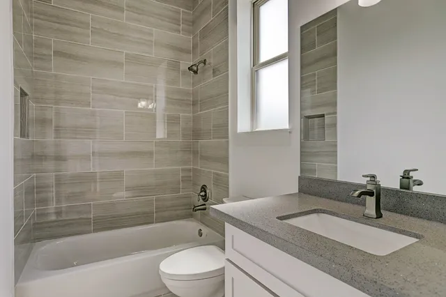 $5,200 | 1402 Eberhard Street, Houston, TX 77019