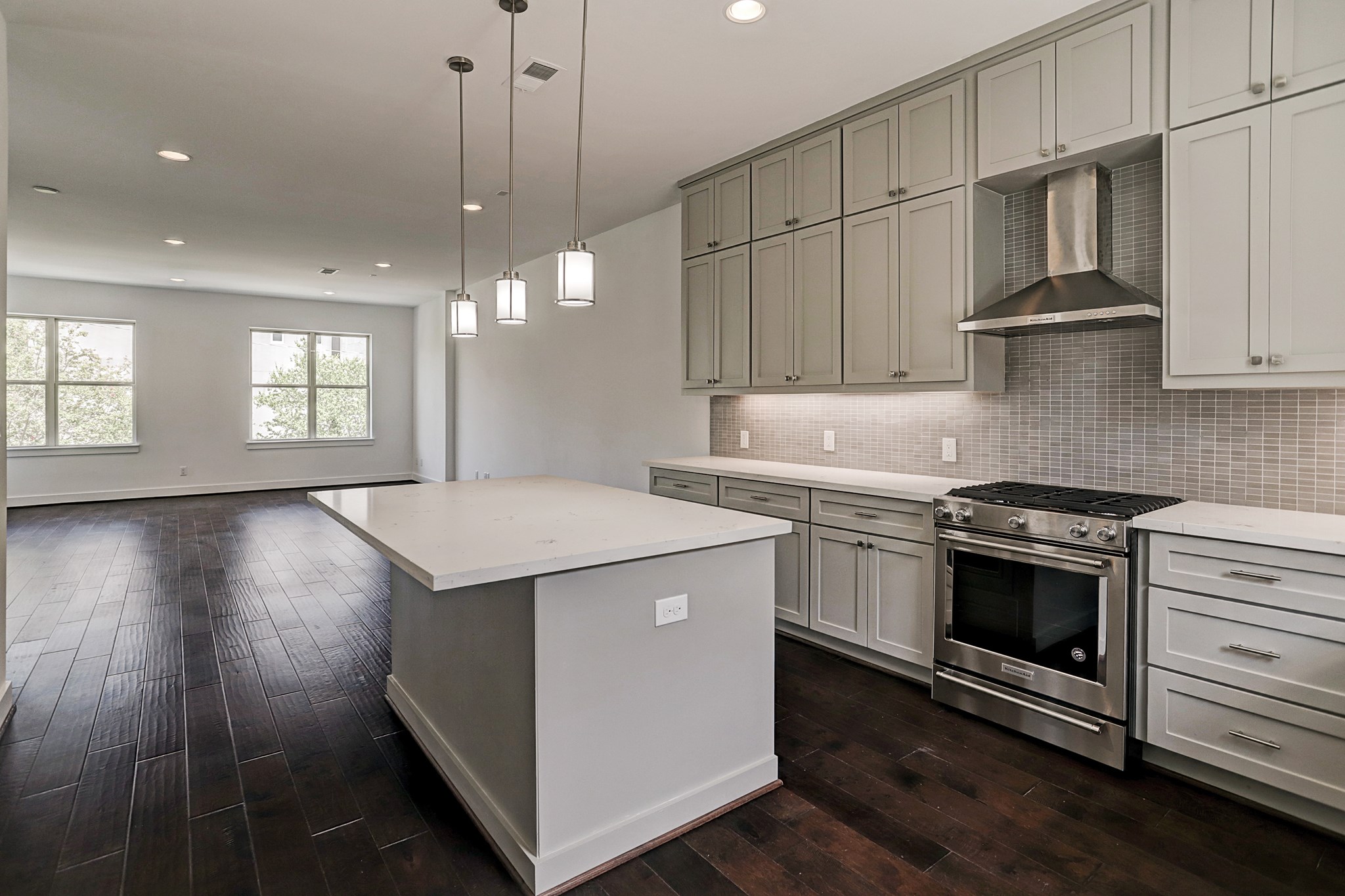 1402 Eberhard Street Houston, TX 77019 - Photo 6 of 50 a kitchen that has a lot of cabinets in it