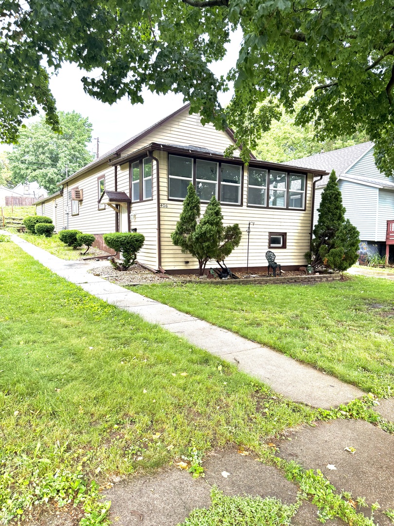 406 East St Paul Street Spring Valley, IL 61362 - Photo 3 of 15