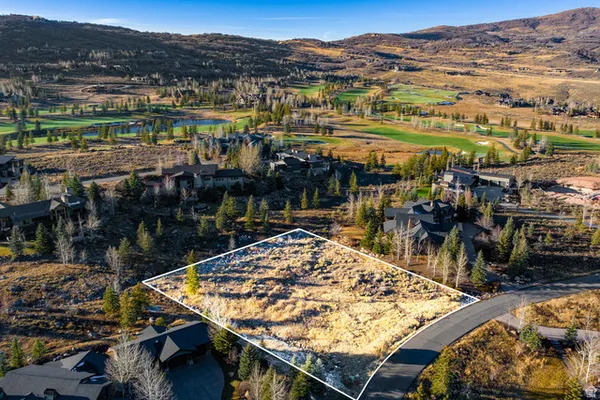 $1,500,000 | 705 Hollyhock Street, Unit 136, Park City, UT 84098