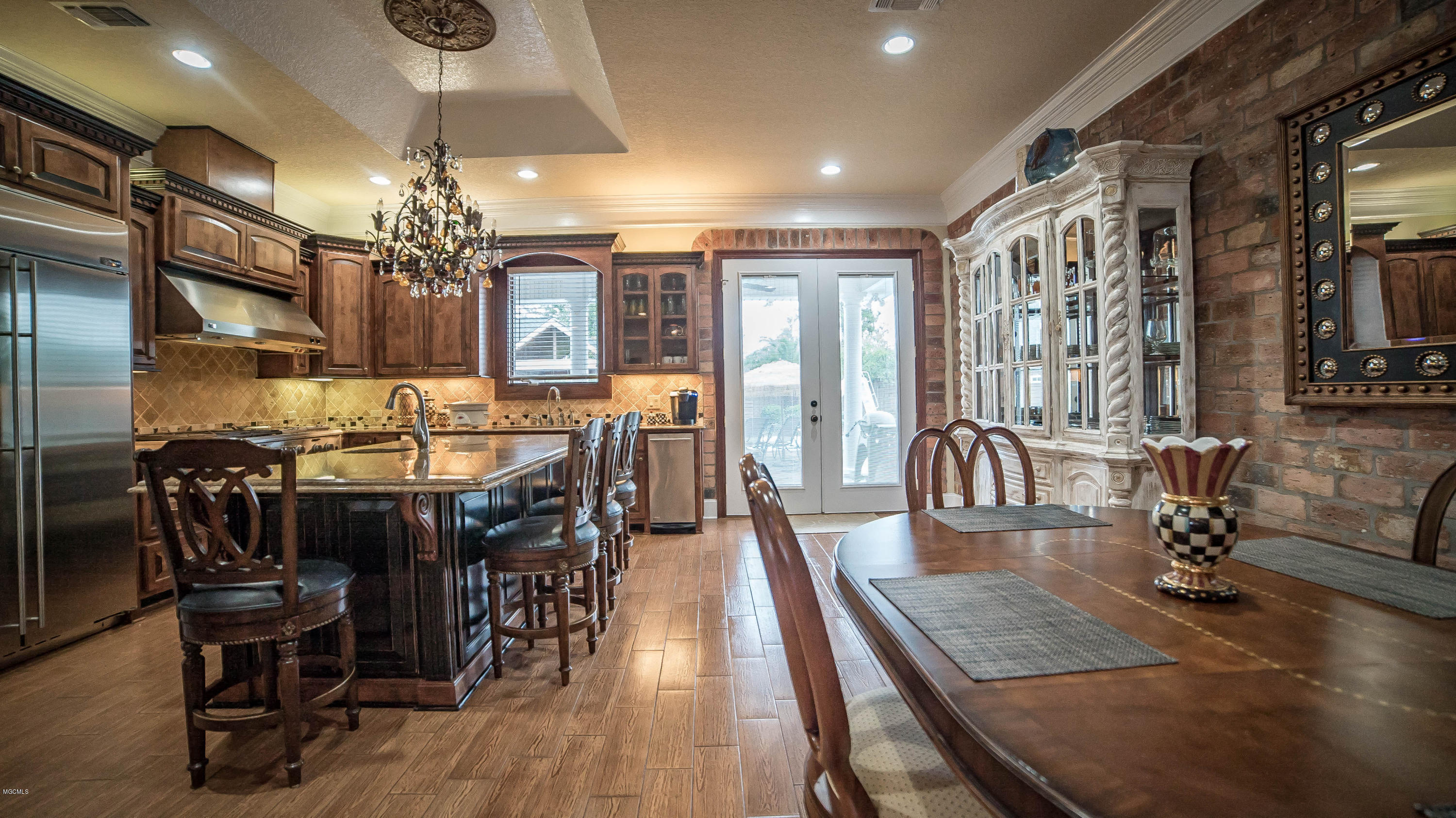 13912 John Clark Road Gulfport, MS 39503 - Photo 11 of 28 Kitchen