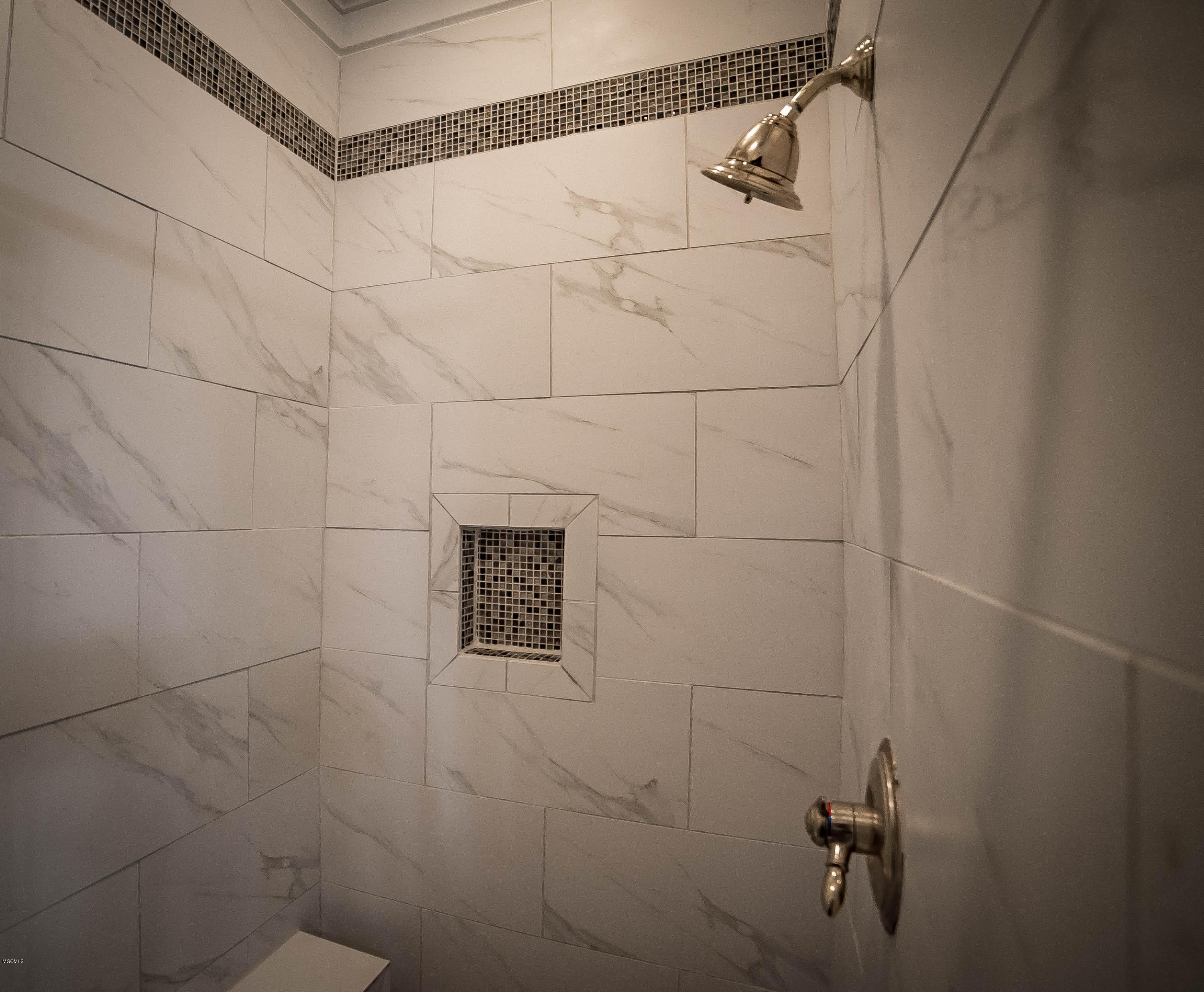 13912 John Clark Road Gulfport, MS 39503 - Photo 20 of 28 Master bath