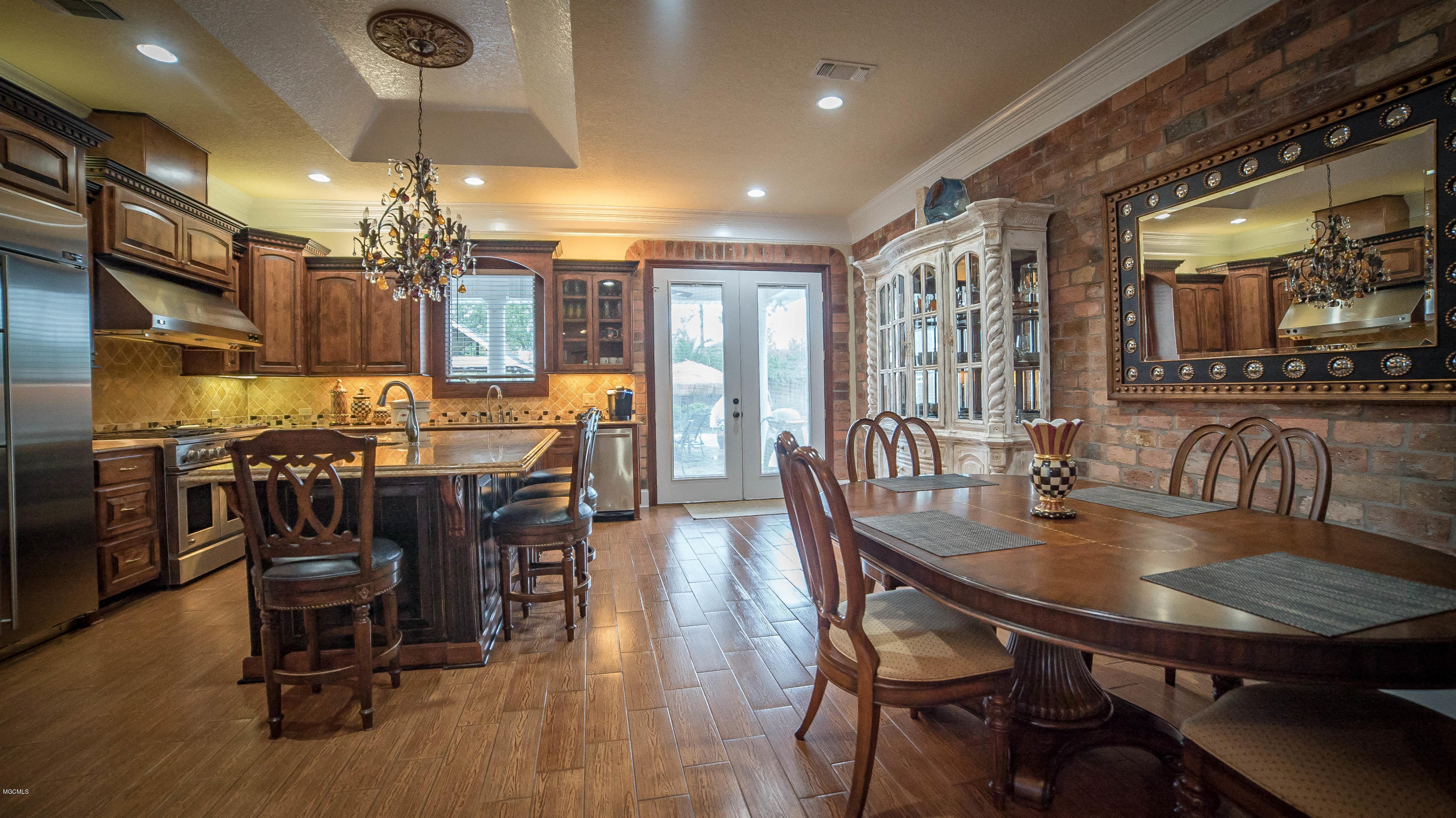 13912 John Clark Road Gulfport, MS 39503 - Photo 9 of 28 Kitchen