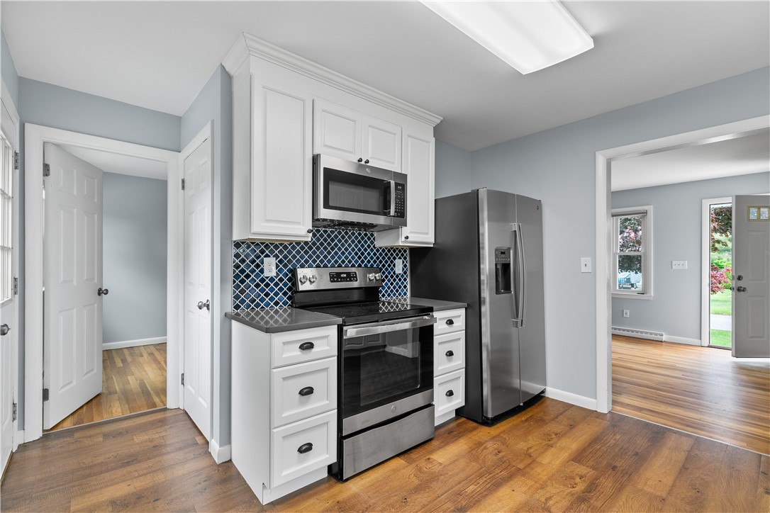 14 Wilson Road Middletown, RI 02842 - Photo 11 of 40