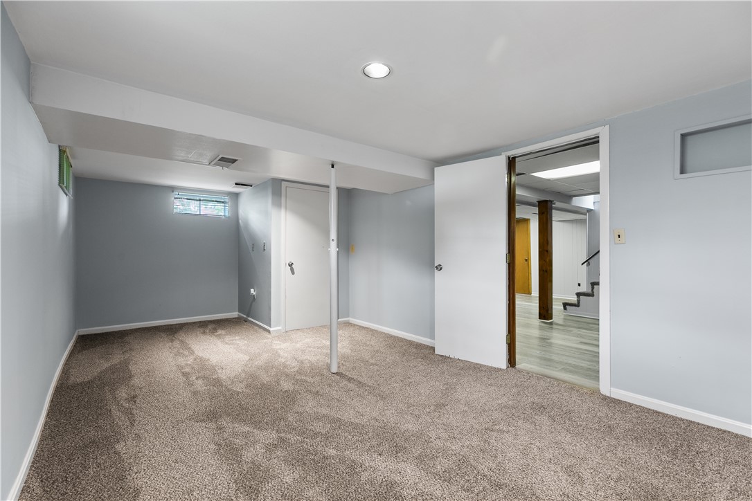 14 Wilson Road Middletown, RI 02842 - Photo 29 of 40