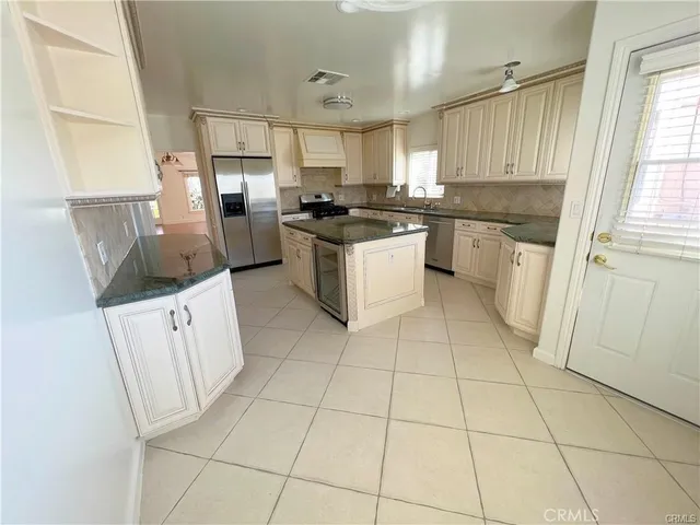 $5,500 | 522 Monte Vista Avenue, Glendale, CA 91202