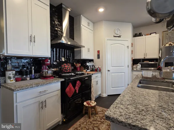 $2,650 | 268 Coral Court, Frederica, DE 19946