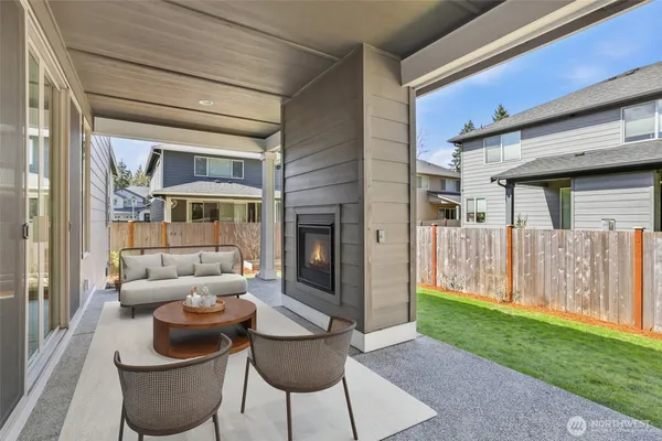 $699,950 | 16823 124th Ave Court East, Puyallup, WA 98374