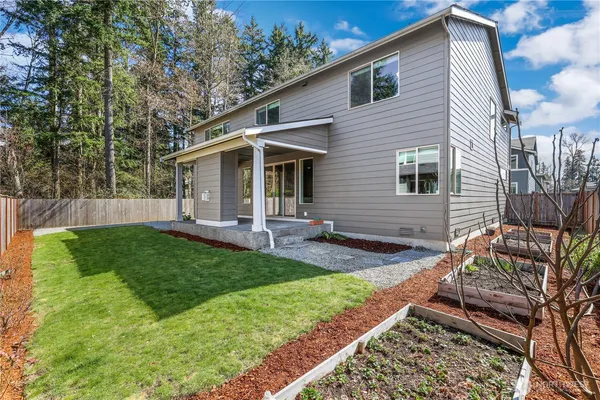 $699,950 | 16823 124th Ave Court East, Puyallup, WA 98374