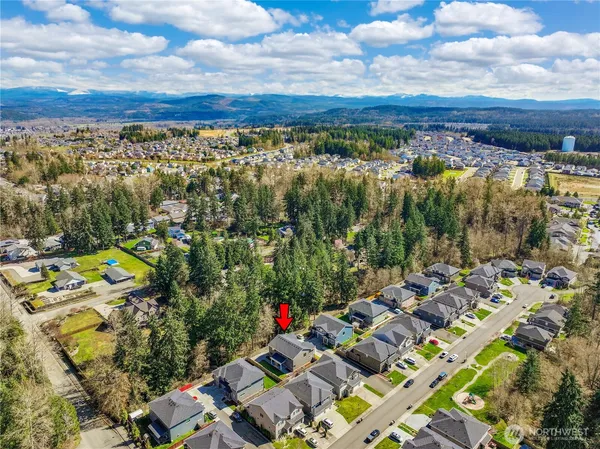 $699,950 | 16823 124th Ave Court East, Puyallup, WA 98374