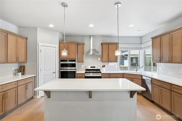 $699,950 | 16823 124th Ave Court East, Puyallup, WA 98374