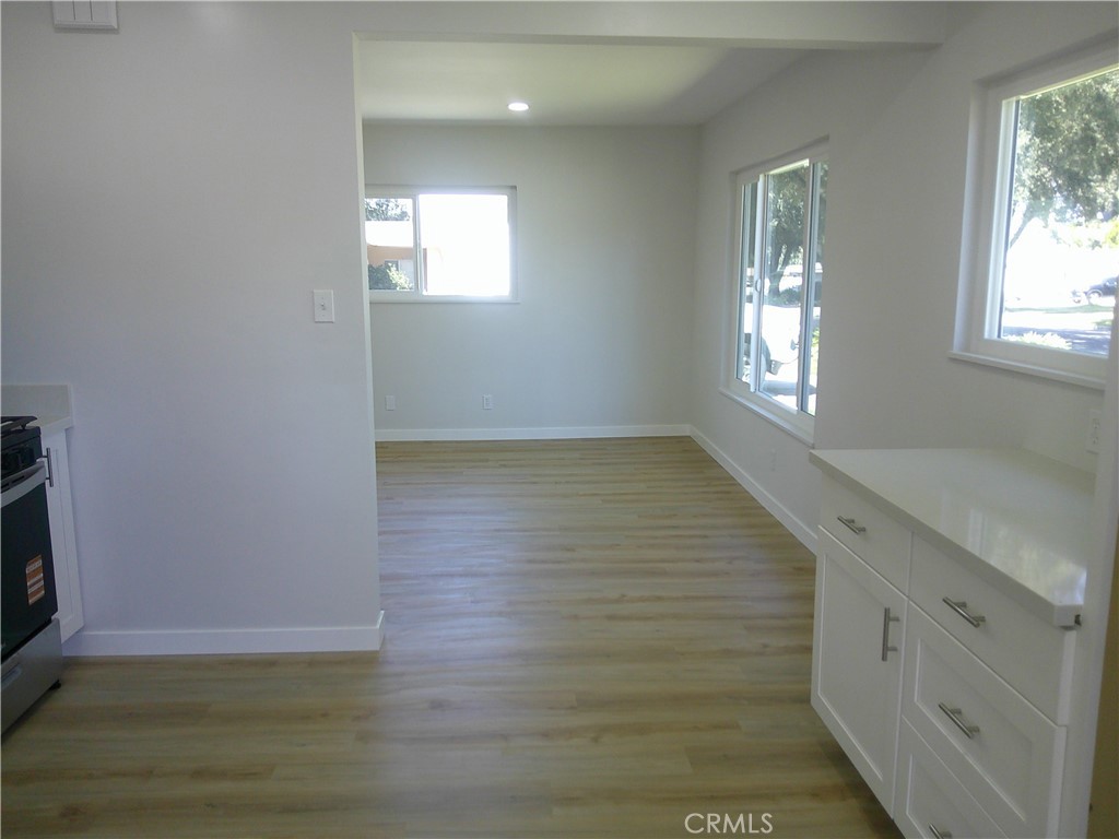 3170 Ronald Street Riverside, CA 92506 - Photo 18 of 40 kitchen to living room