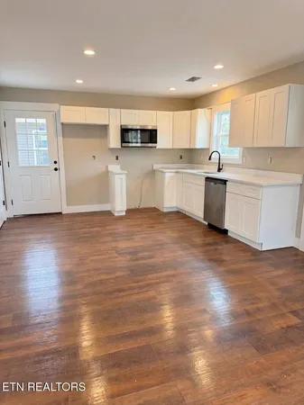 $339,900 | 360 North Wright Road, Alcoa, TN 37701