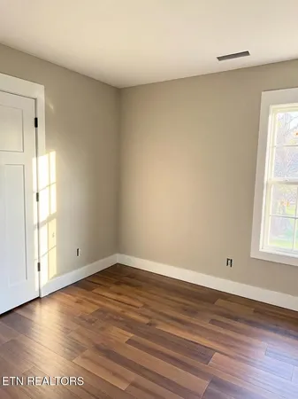 $339,900 | 360 North Wright Road, Alcoa, TN 37701