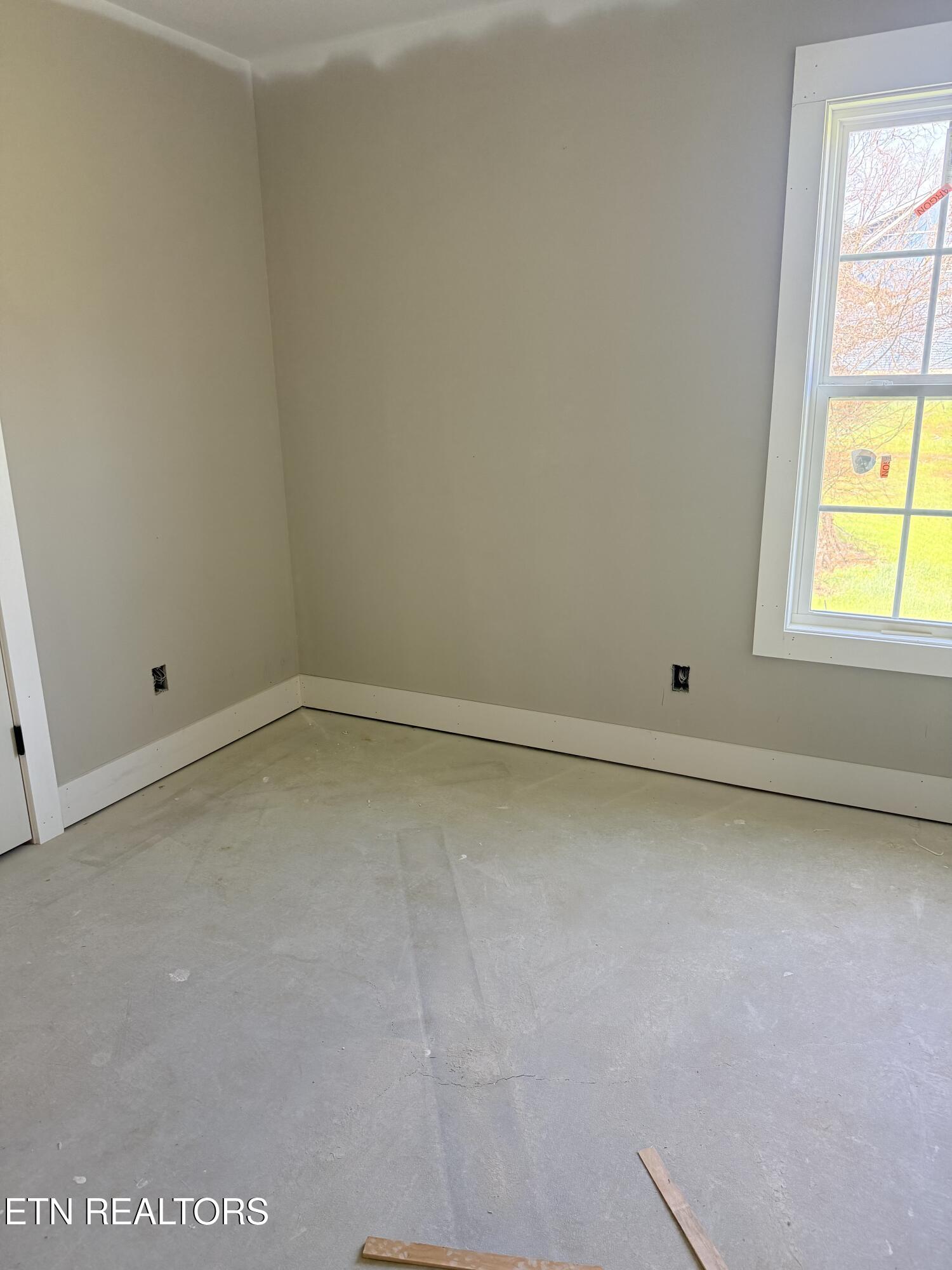 360 North Wright Road Alcoa, TN 37701 - Photo 7 of 8 Bedroom 3