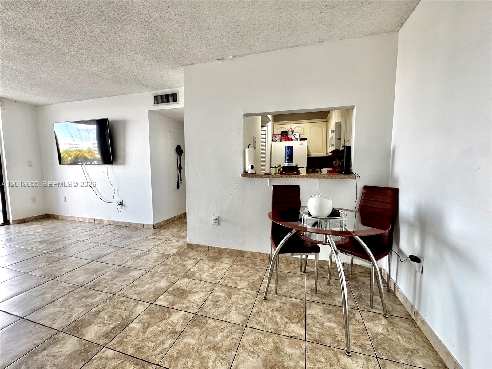 8145 Northwest 7th Street, Unit 404 Miami, FL 33126 - Photo 5 of 11