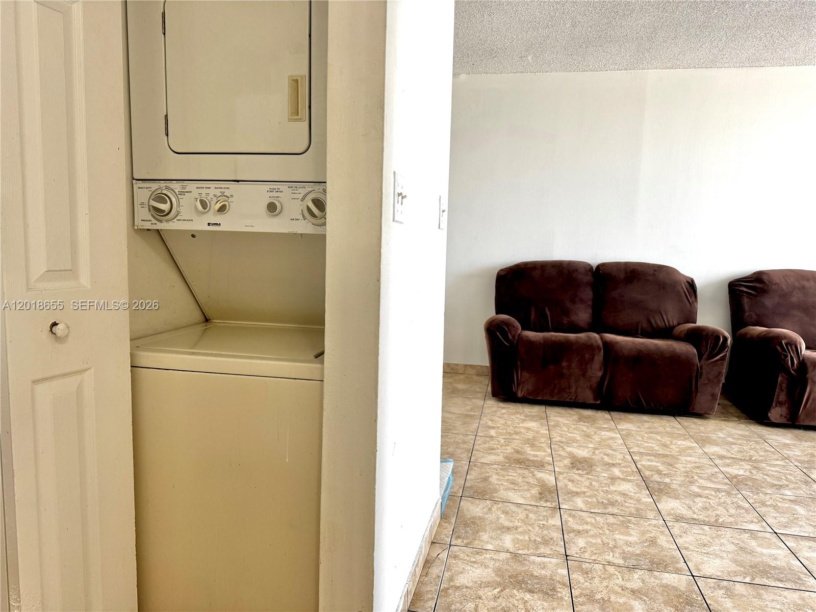 8145 Northwest 7th Street, Unit 404 Miami, FL 33126 - Photo 10 of 11