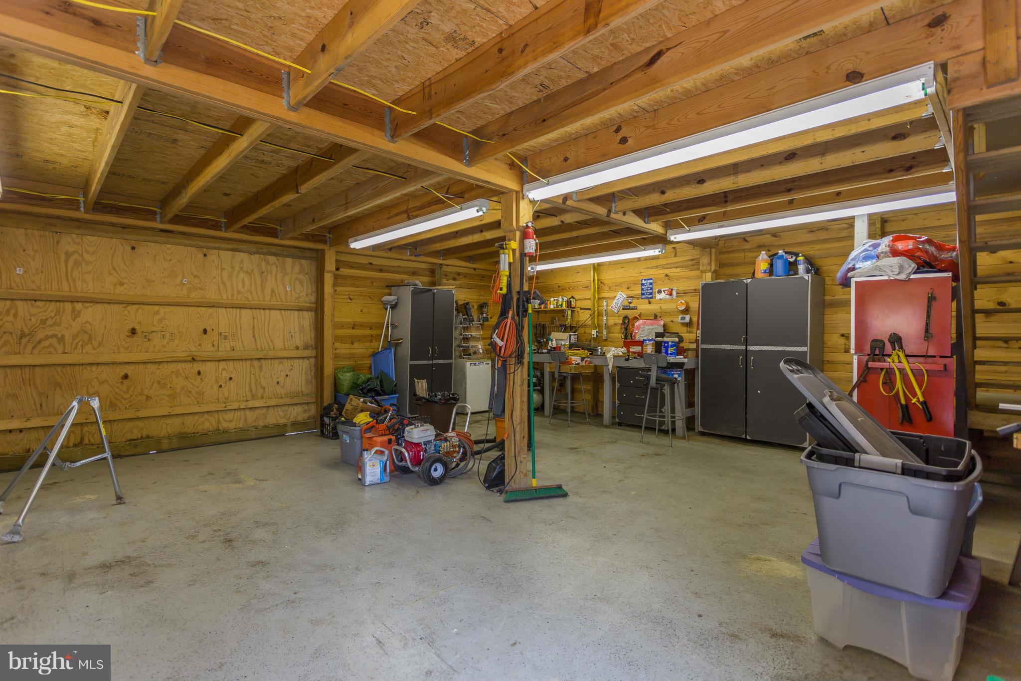 2277 Beaver Dam Road Midland, VA 22728 - Photo 28 of 30 Interior Garage