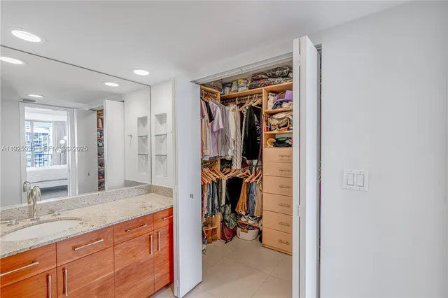 a view of a walk in closet