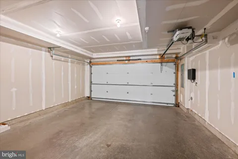 a view of a garage