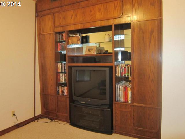 2710 Radar Road Tillamook, OR 97141 - Photo 14 of 16 Gallery Image 14