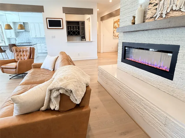 $1,675,000 | 3021 Blue Bonnet Boulevard, Houston, TX 77025