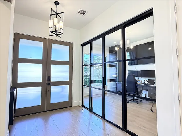 $1,675,000 | 3021 Blue Bonnet Boulevard, Houston, TX 77025