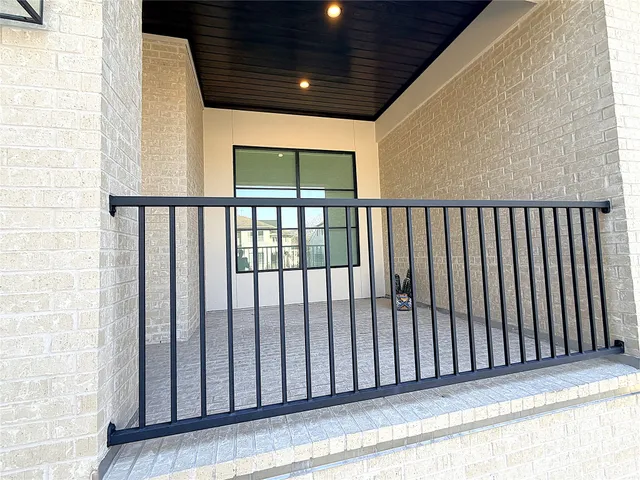 $1,675,000 | 3021 Blue Bonnet Boulevard, Houston, TX 77025